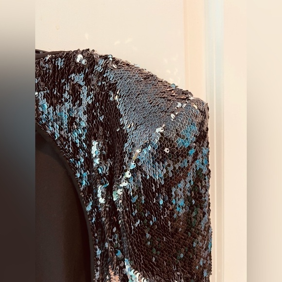 NAEEM KHAN Silver Black Sequin Sheath Open Back Dress - Picture 6 of 16